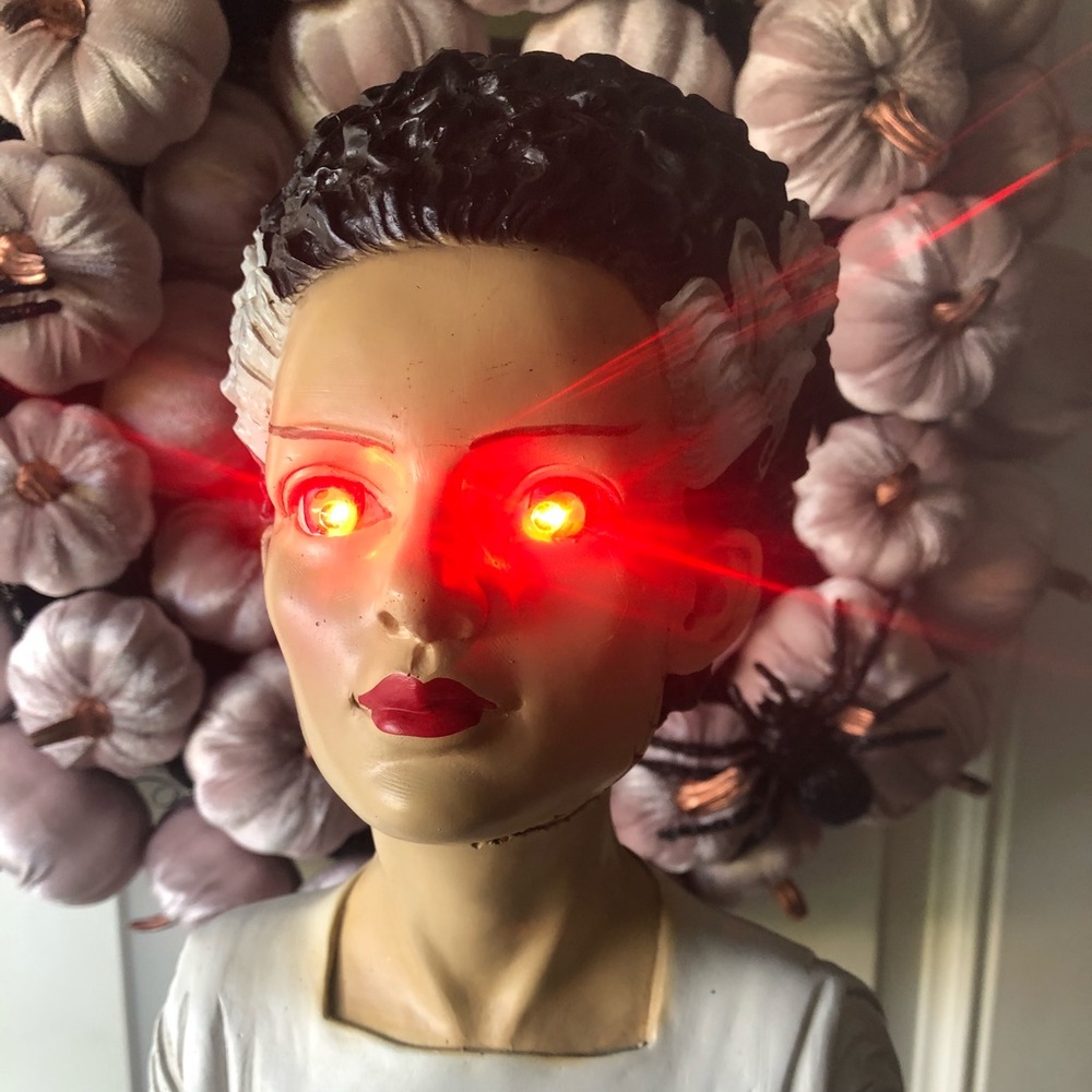 ⚡️ SOLD ⚡️ VHTF Bride of Frankenstein LED Bust ⚡️ SOLD ⚡️